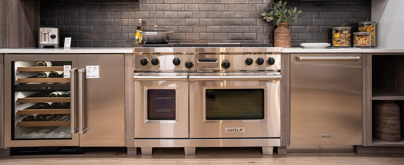 An oven with an open door